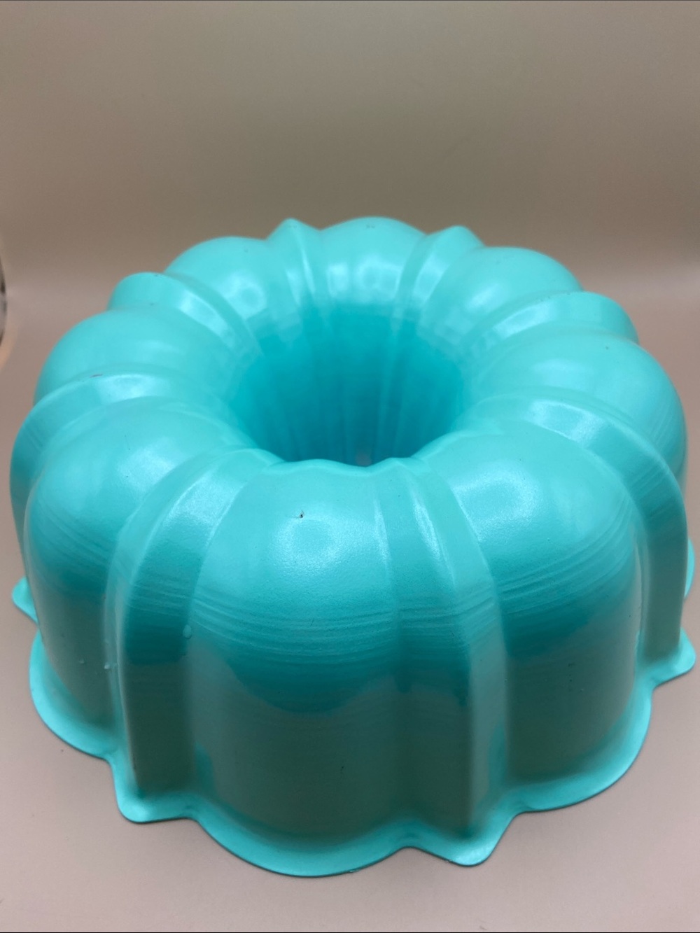 Vintage Nordic Ware Bundt Cake Baking Pan 12 Cup